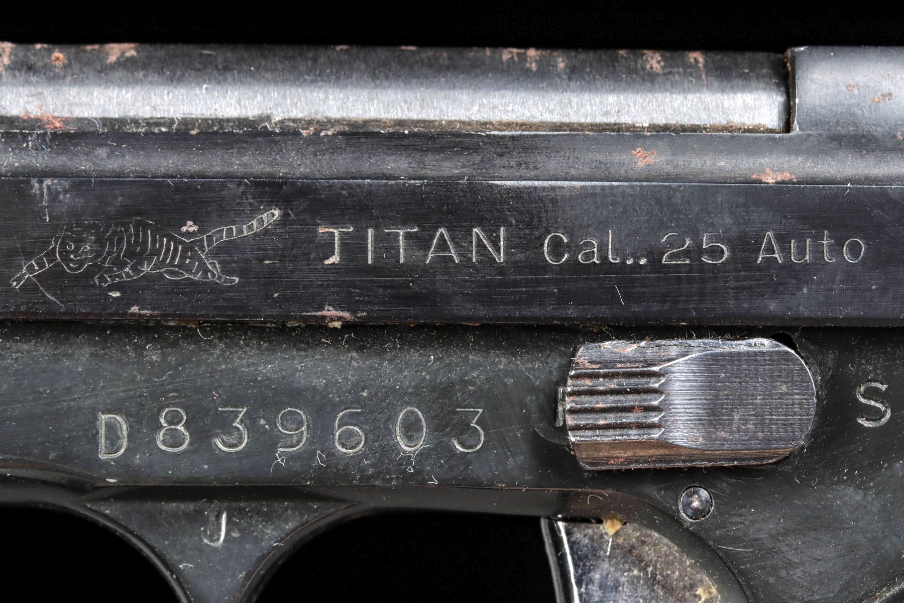 FIE 25 AUTO TITAN SEMI-AUTO PISTOL