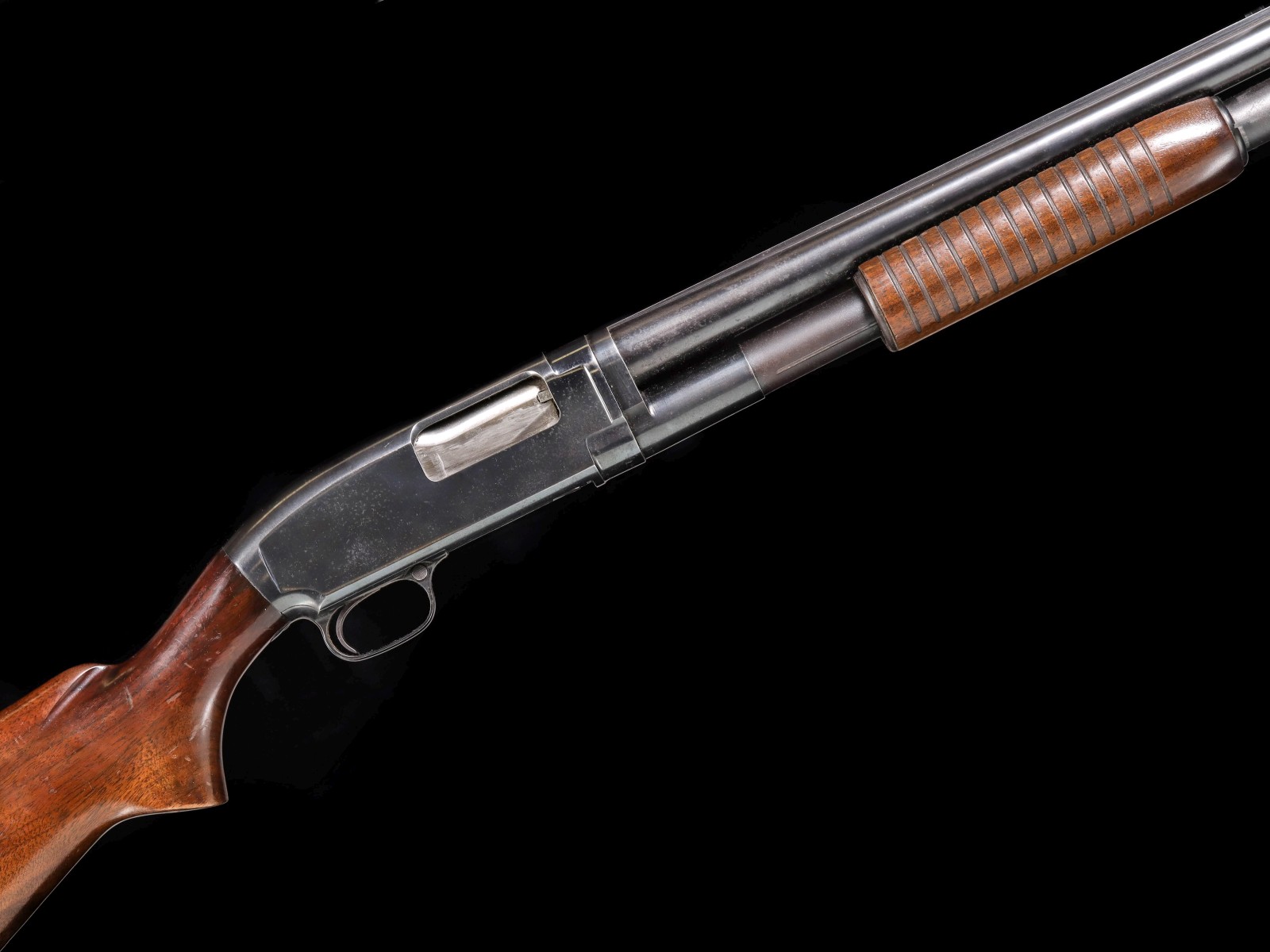 WINCHESTER 12GA MODEL 12 PUMP SHOTGUN