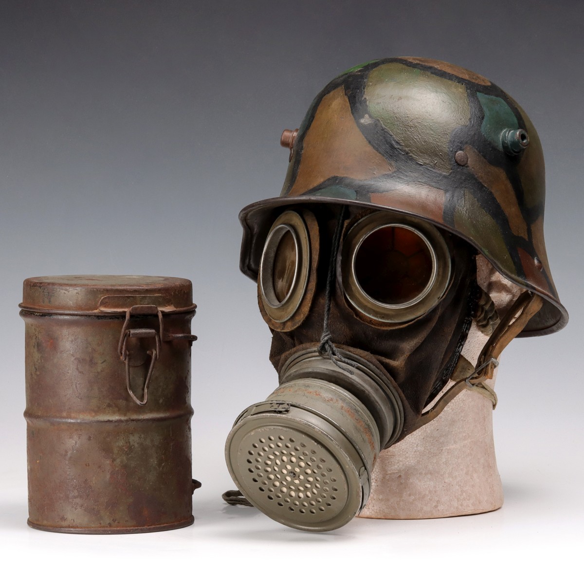 IMPERIAL GERMAN WWI M-16 HELMET, GAS MASK, CANNISTER