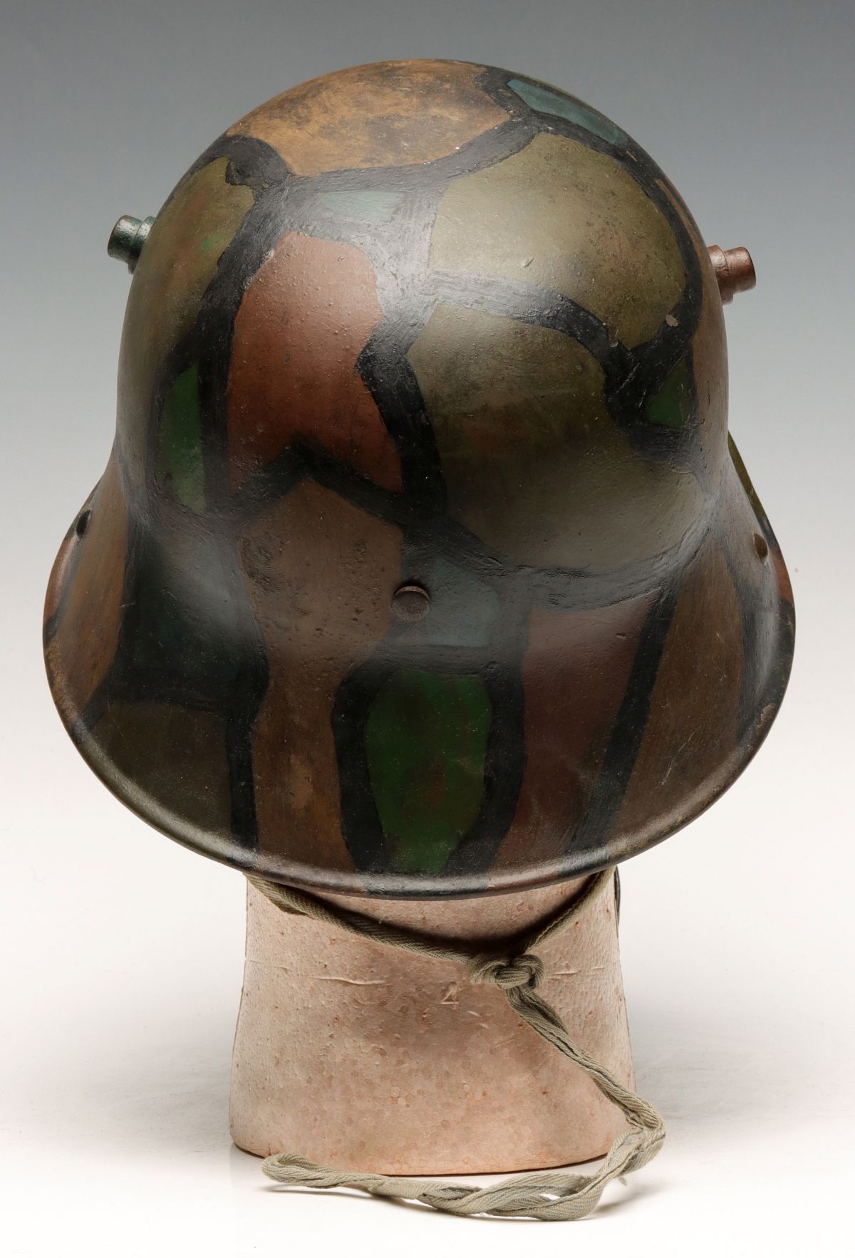 IMPERIAL GERMAN WWI M-16 HELMET, GAS MASK, CANNISTER