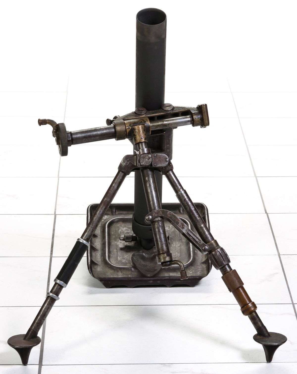 DEMILLED BRANDT M5 60MM MORTAR WITH MOUNT AND SIGHT