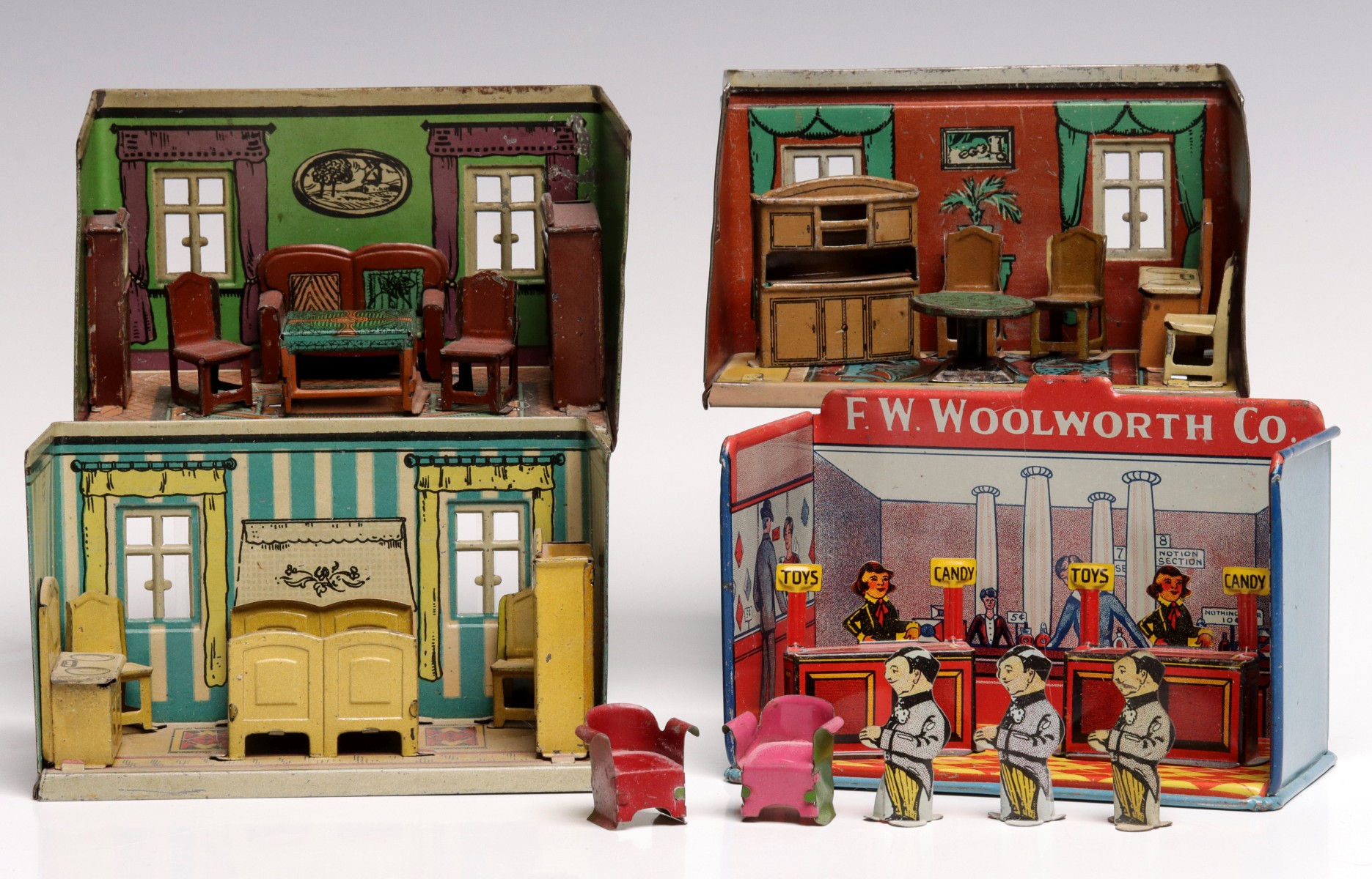 MARX AND OROBRE TIN LITHO 'PLAYSETS' WITH ACCESSORIES