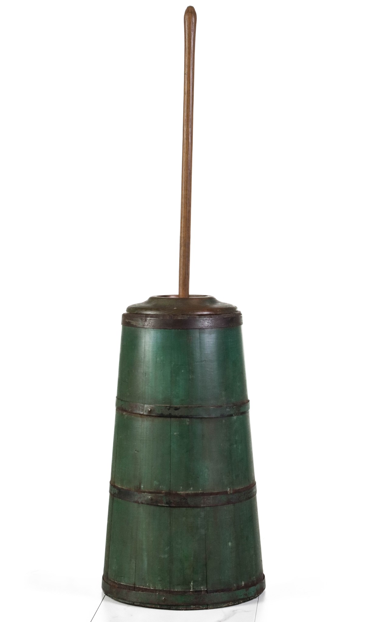 A GOOD 19TH C. AMERICAN BUTTER CHURN IN ORIGINAL PAINT