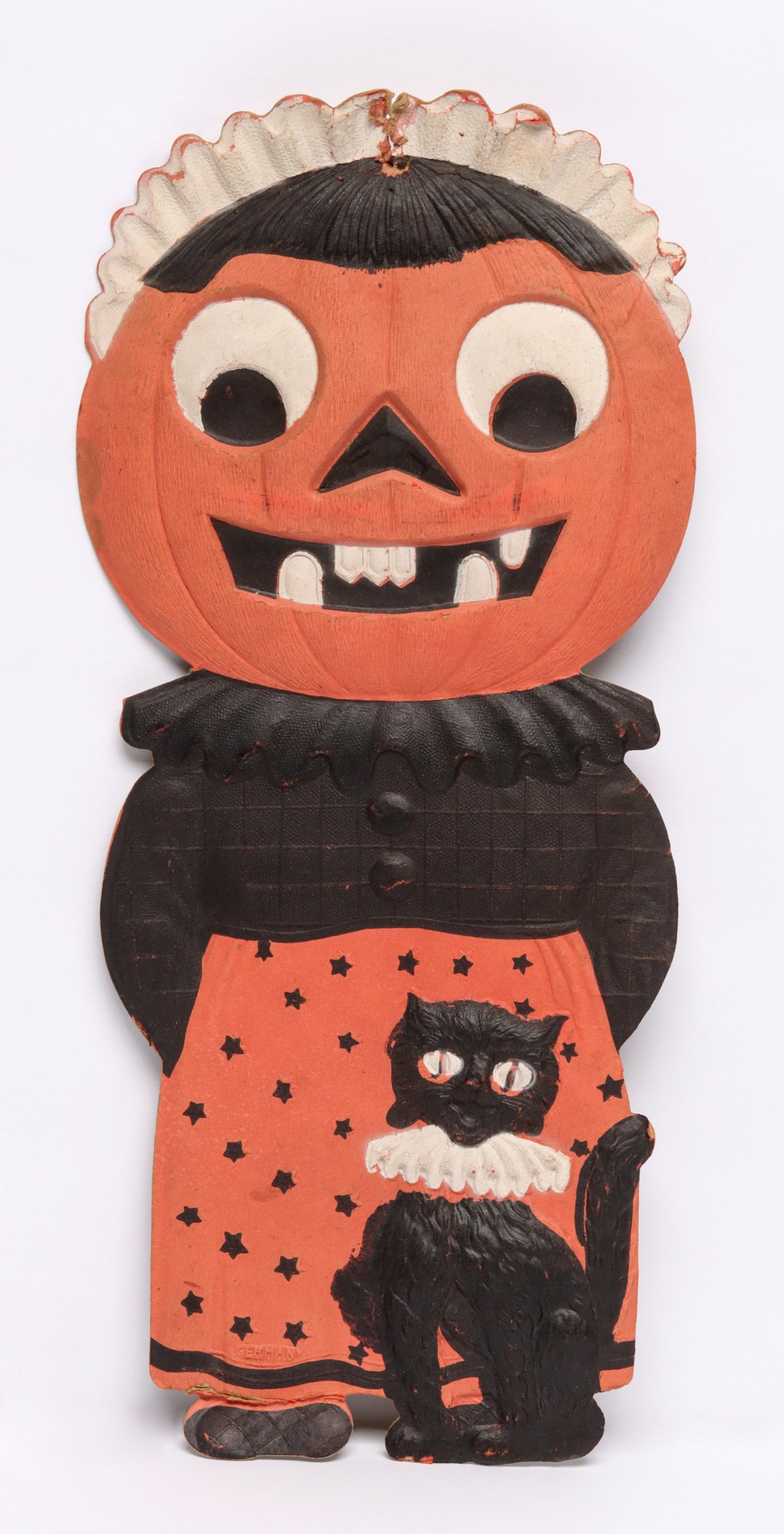 DIE-CUT EMBOSSED HALLOWEEN DECORATIONS MKD GERMANY