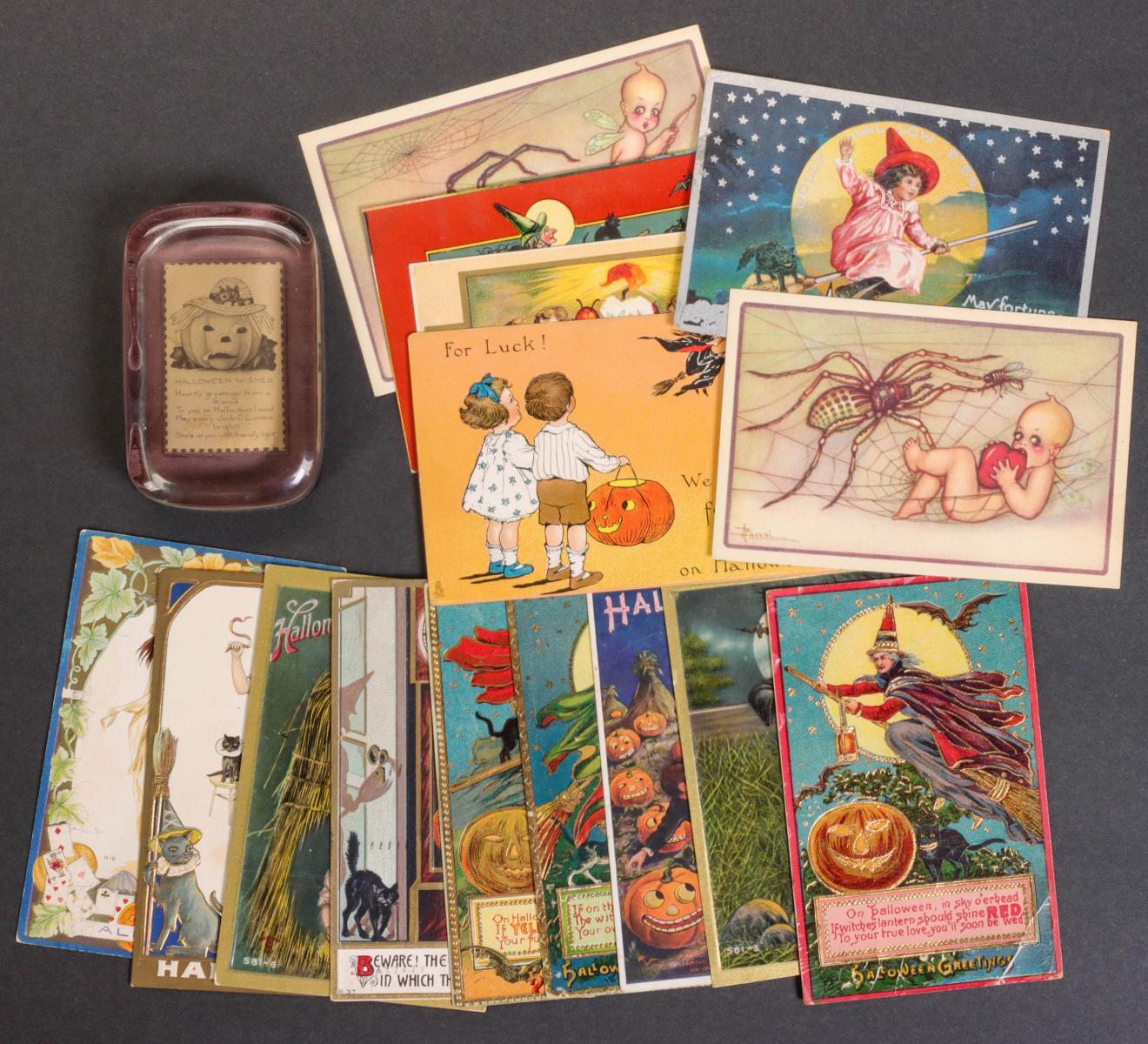 FIFTEEN ANTIQUE HALLOWEEN POST CARDS WITH PAPERWEIGHT