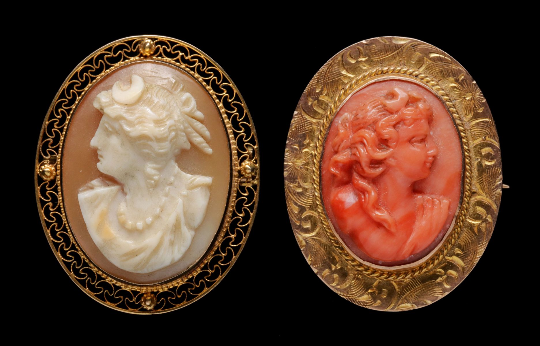 CIRCA 1900 CARVED CORAL AND SHELL CAMEOS IN KARAT GOLD