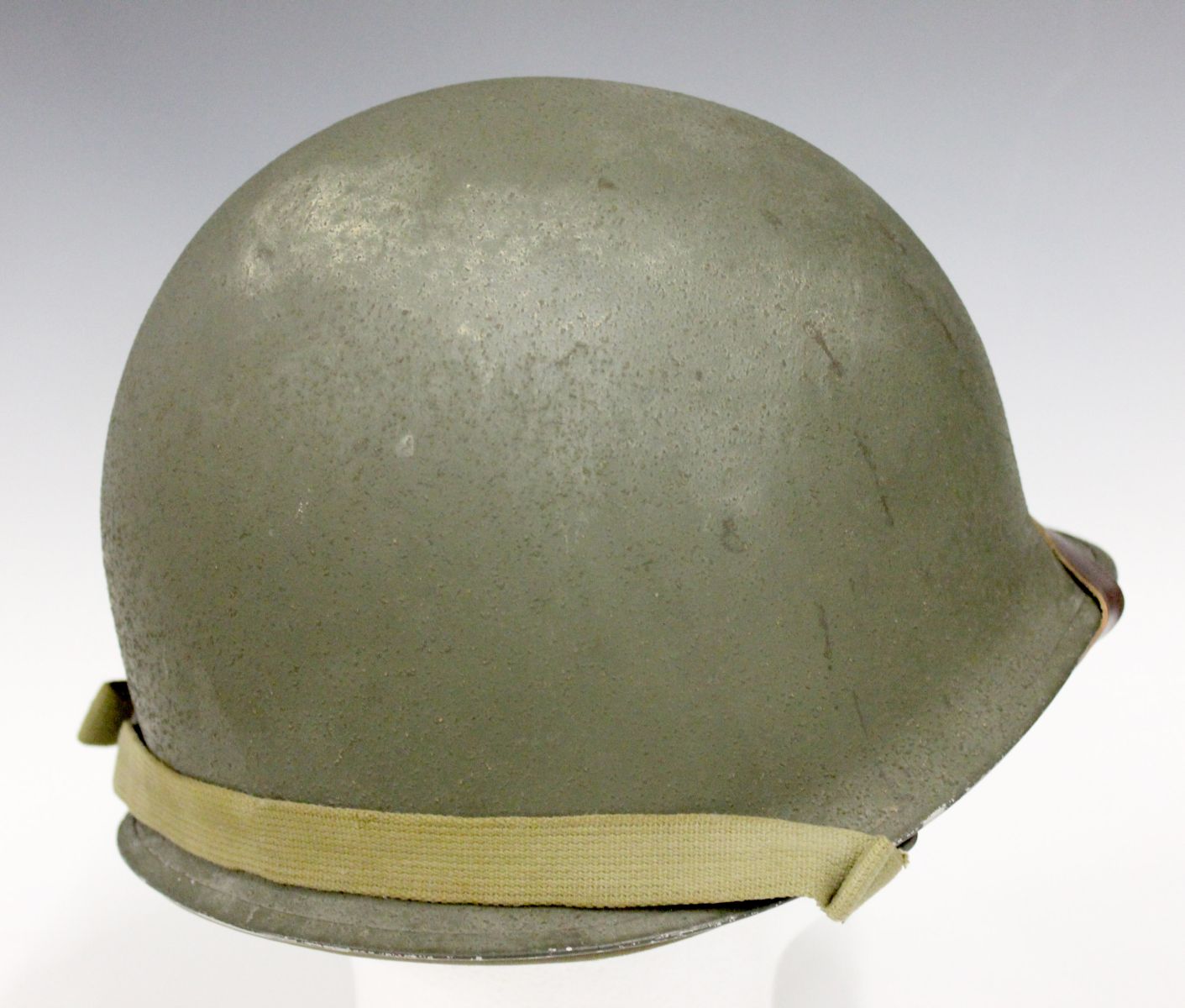 US ARMY M-1 FIXED BALE HELMET WITH FIBER LINER