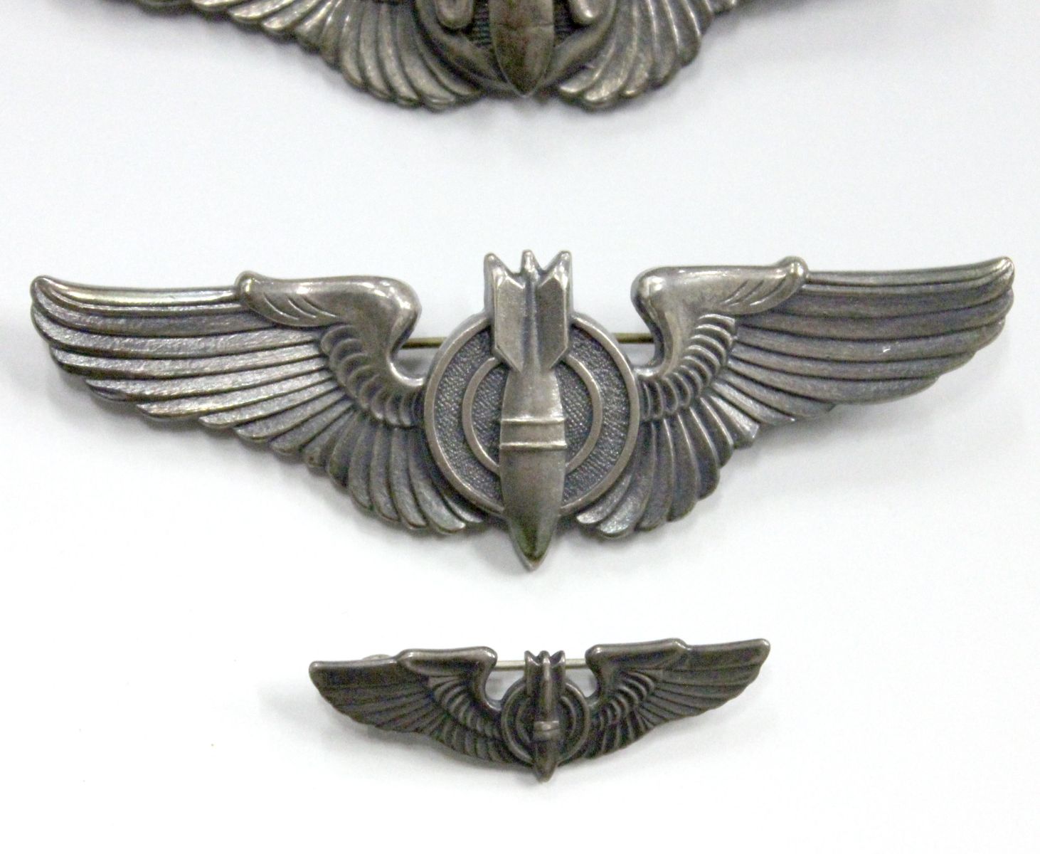 FIVE STERLING AAF WINGS, BOMBARDIER, GUNNER, AIR CREW