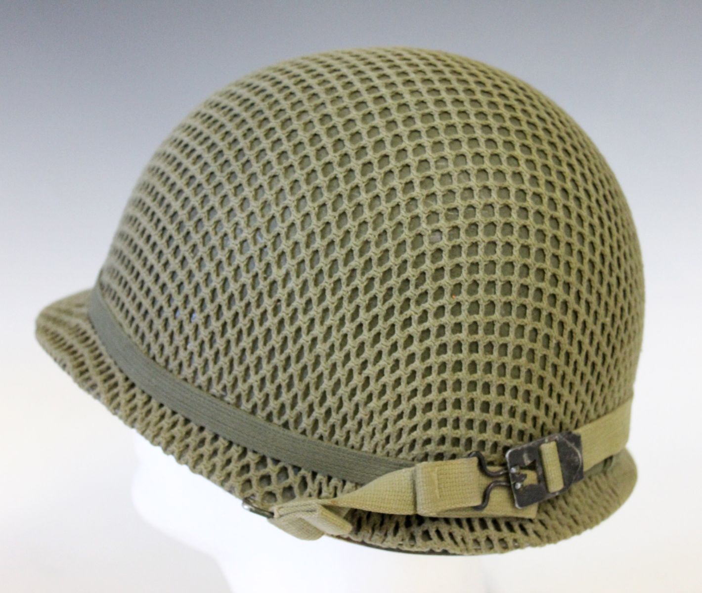 US ARMY M-1 HELMET WITH LINER AND NETTING