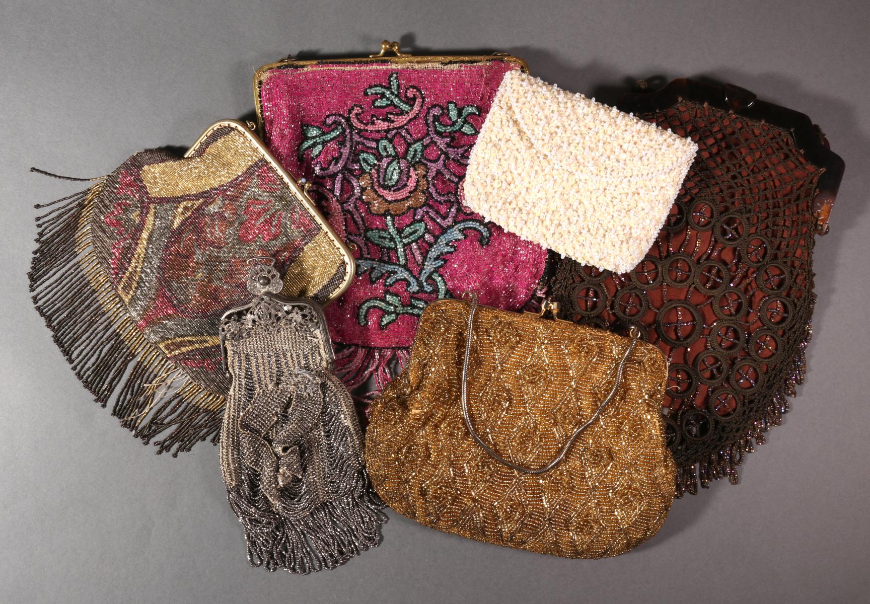 A COLLECTION OF SIX ANTIQUE BEADED & OTHER HAND BAGS