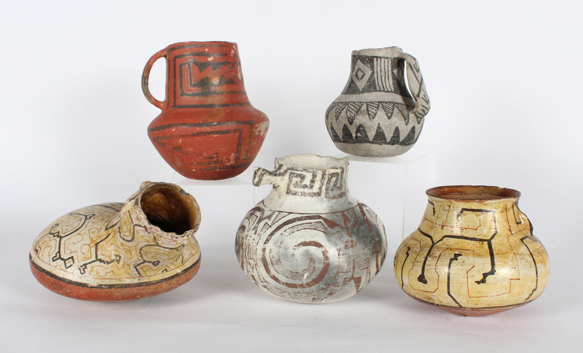 SHIPIBO, ANASAZI AND OTHER NATIVE AMERICAN POTTERY