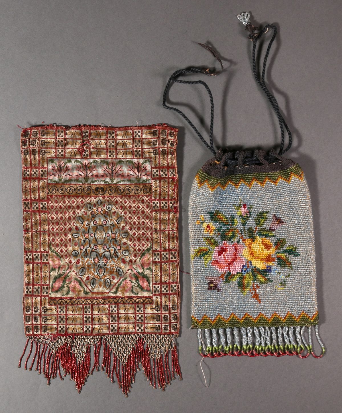 A COLLECTION OF SIX ANTIQUE BEADED PURSES