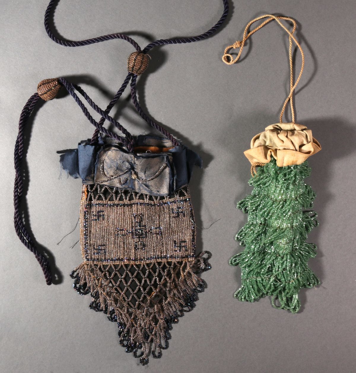 A COLLECTION OF FOUR ANTIQUE BEADED DRAWSTRING PURSES