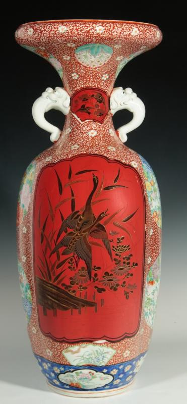 A 24-INCH JAPANESE PORCELAIN VASE CIRCA 1860 