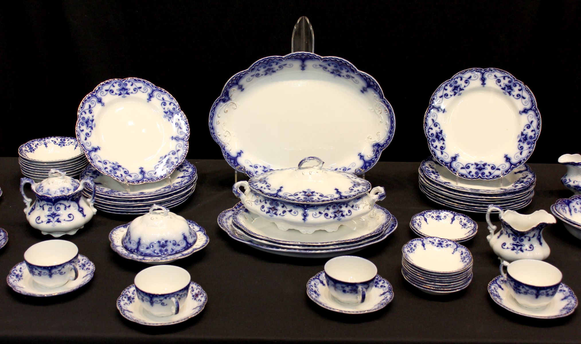 A 66-PIECE SET OF JOHNSON BROS JEWEL PATTERN FLOW BLUE