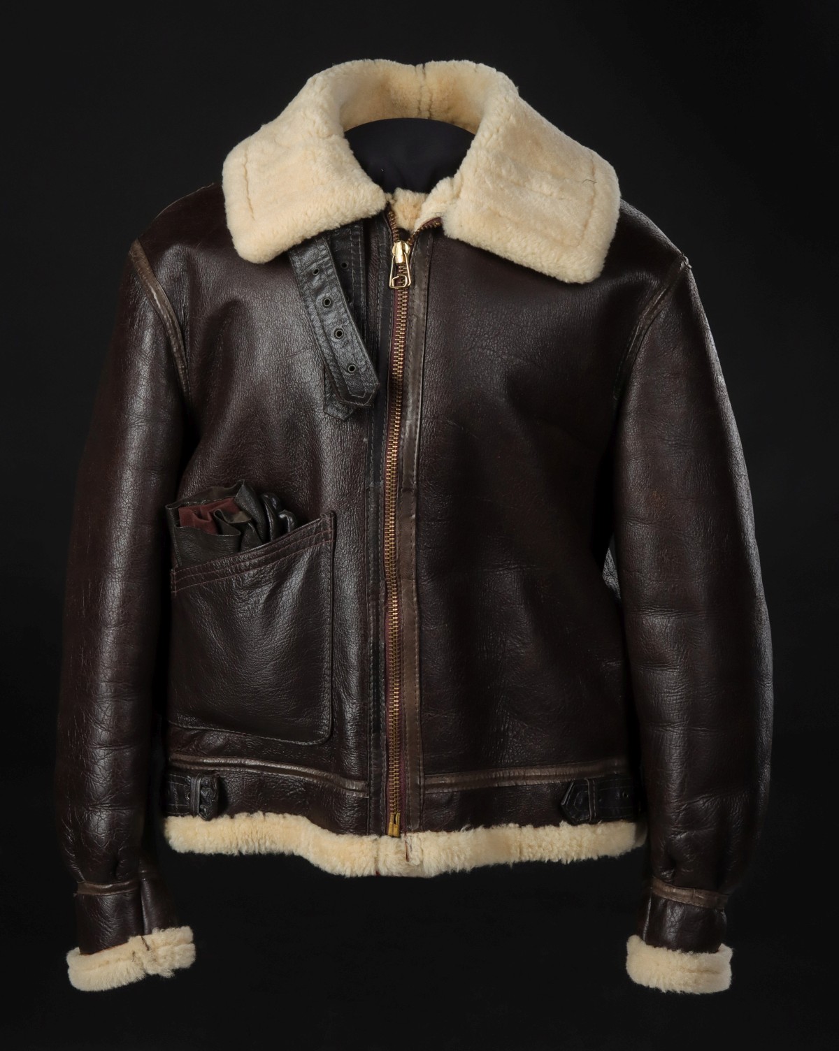 AN AVIREX LTD B-3 TYPE SHEARLING AVIATOR JACKET