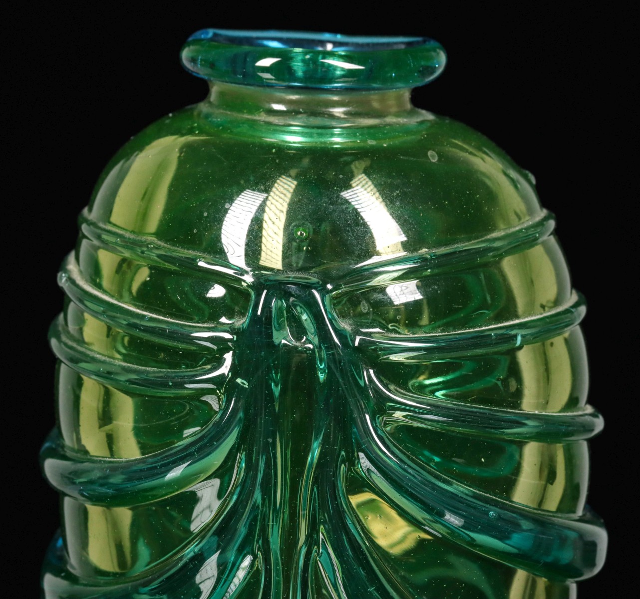 A RARE SHELDON CAREY (1911-2000) STUDIO GLASS VASE