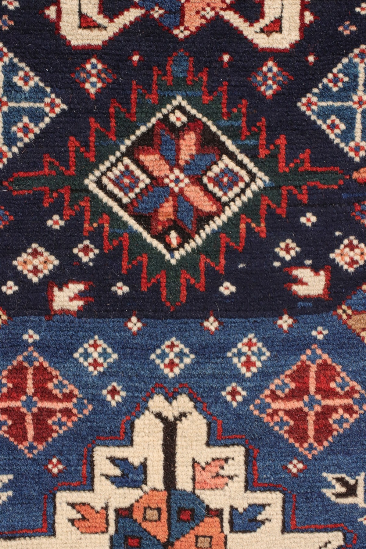 AN ANTIQUE KUBA CAUCASIAN SCATTER RUG CIRCA 1890