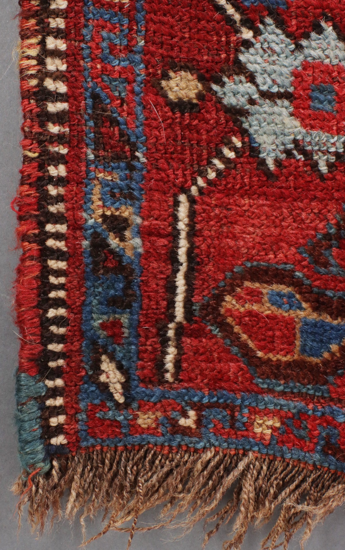 A SOUTHWEST PERSIAN KAMSEH AREA RUG CIRCA 1890