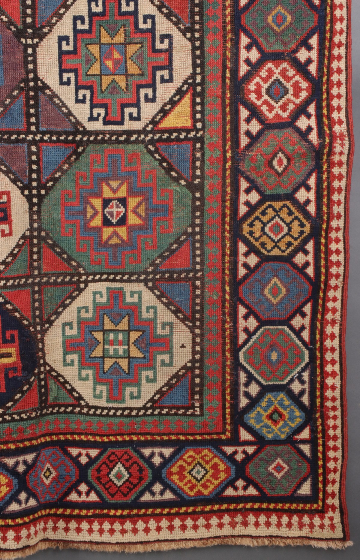 AN ANTIQUE MOGHAN CAUCASIAN LONG RUN CARPET CIRCA 1880