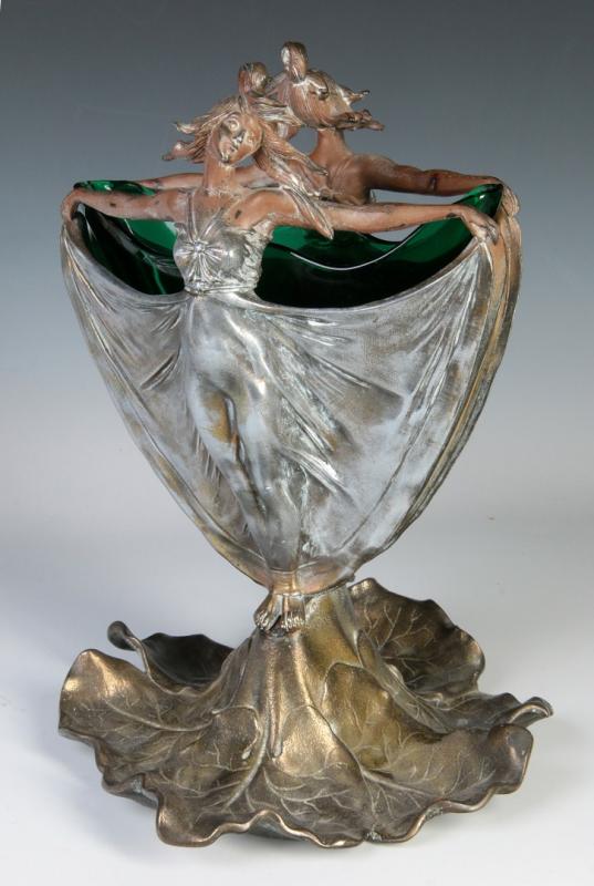 AN ART NOUVEAU SPELTER CENTERPIECE W/ GLASS INSERT