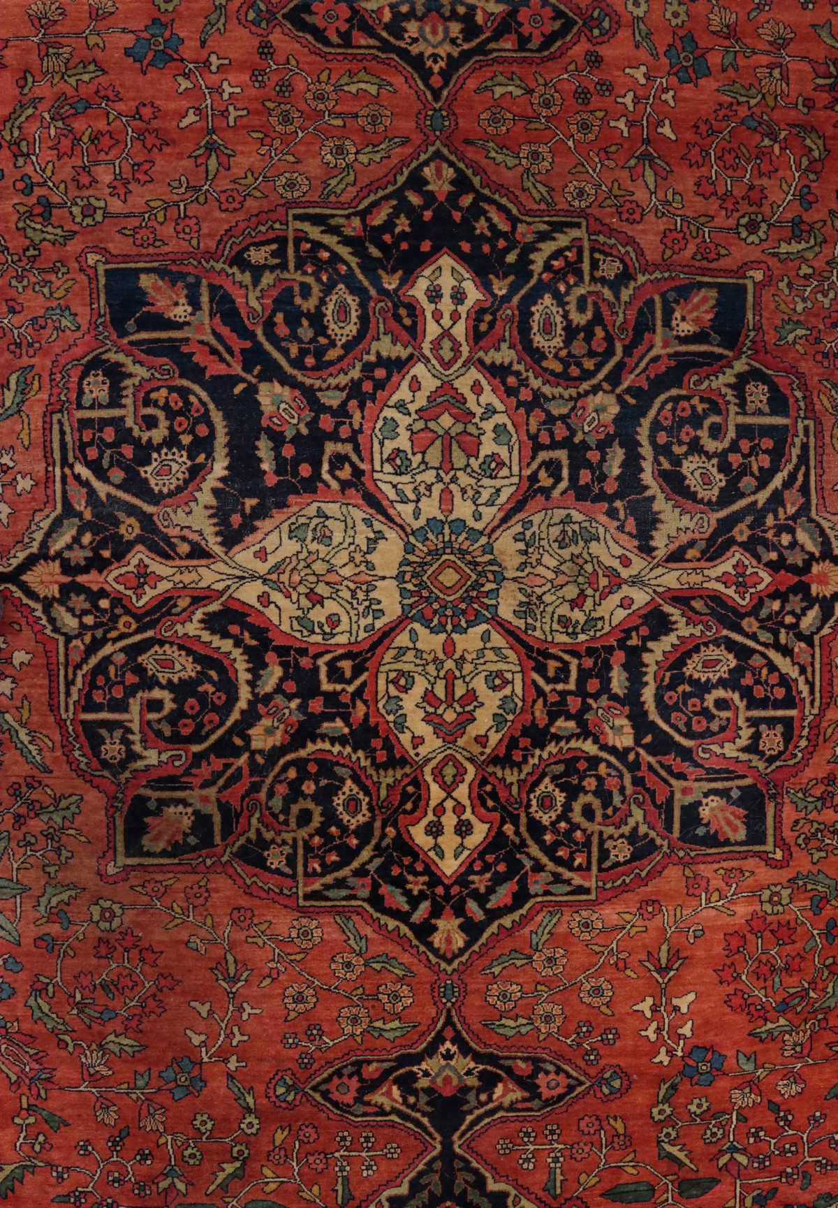 A PERSIAN SAROUK ROOM SIZE RUG WITH MEDALLION CIRCA 1900