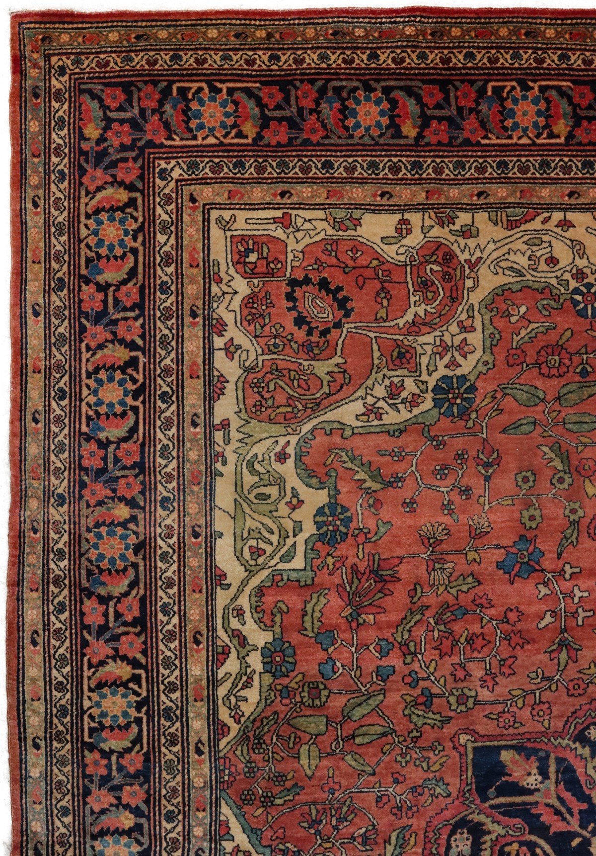 A PERSIAN SAROUK ROOM SIZE RUG WITH MEDALLION CIRCA 1900