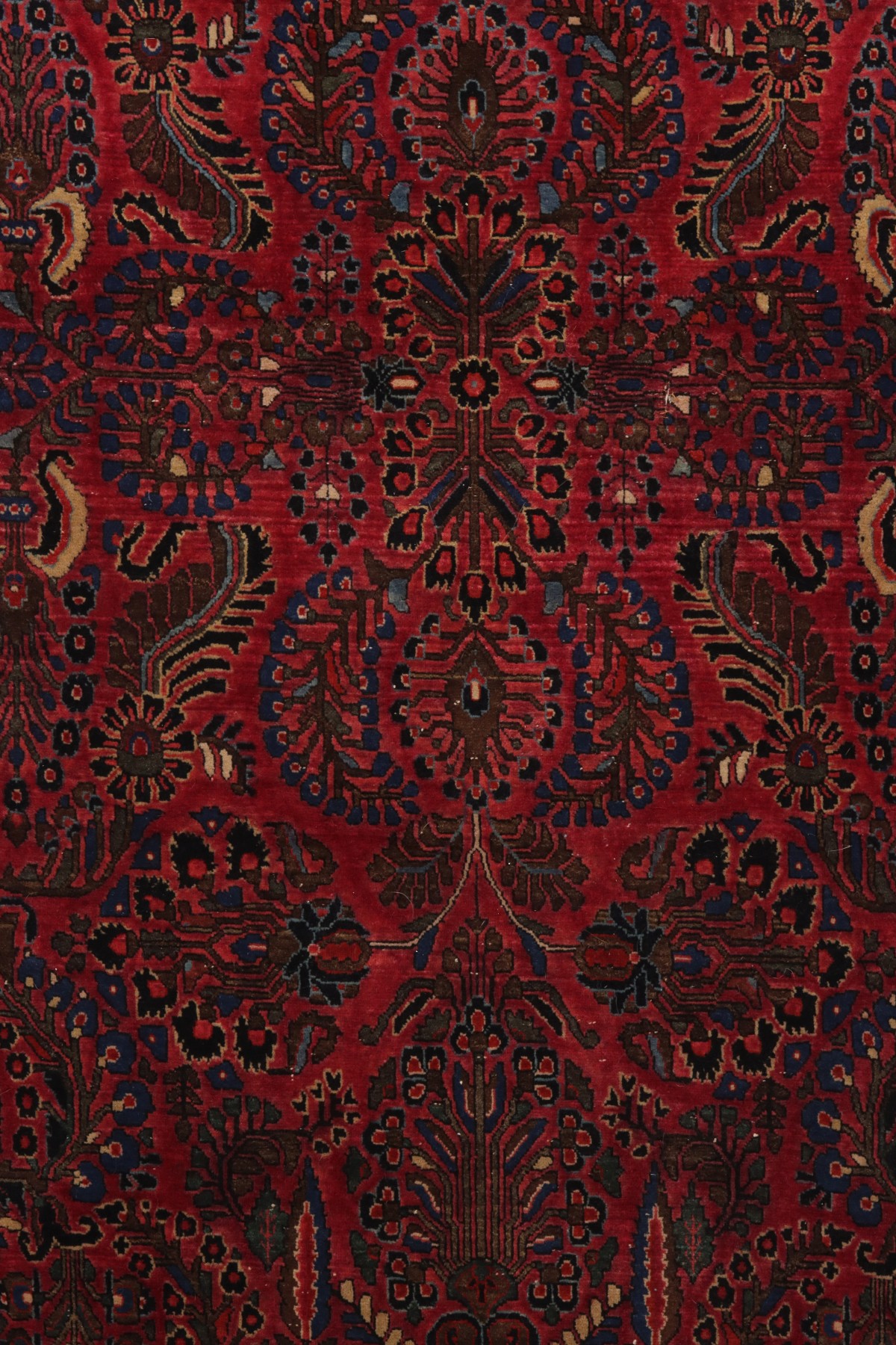 A JEWEL COLOR PERSIAN SAROUK CARPET CIRCA 1920