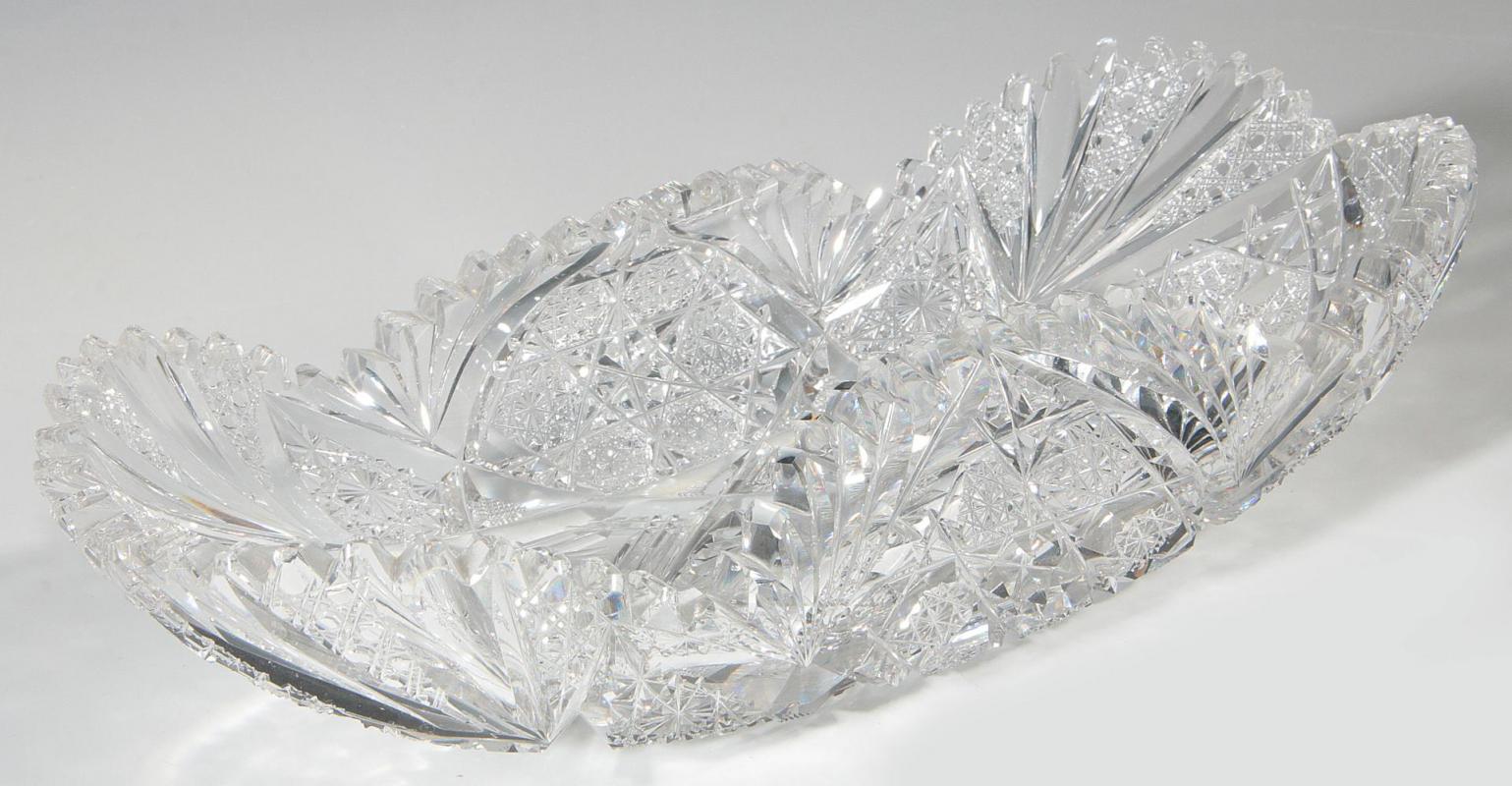 AN AMERICAN BRILLIANT PERIOD CUT GLASS CELERY DISH