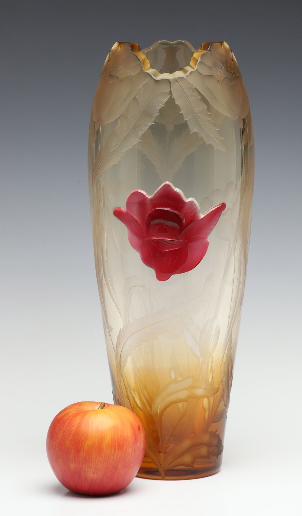 A MOSER INTAGLIO CARVED TOPAZ CRYSTAL VASE WITH CAMEO