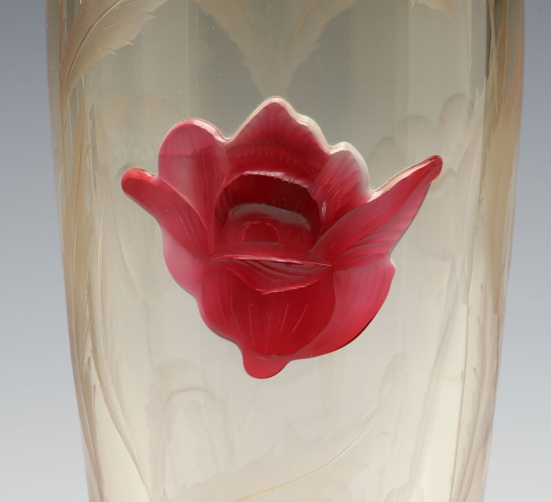 A MOSER INTAGLIO CARVED TOPAZ CRYSTAL VASE WITH CAMEO