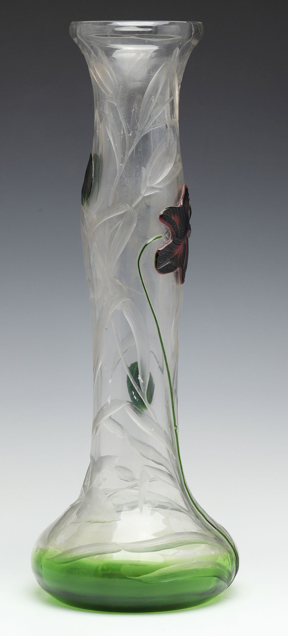 A MOSER ART NOUVEAU INFLUENCE INTAGLIO VASE WITH CAMEO