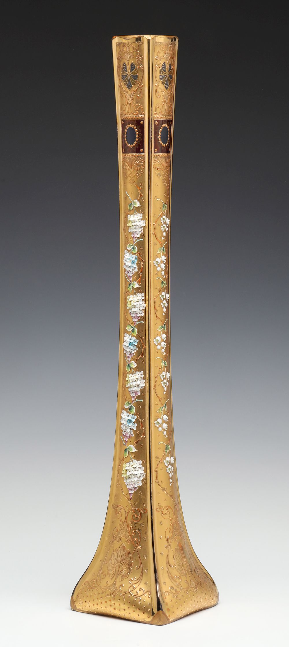 A 23-INCH BOHEMIAN ART GLASS VASE WITH FLOWER SPRAYS