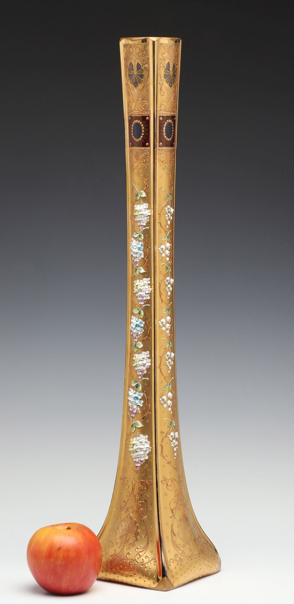 A 23-INCH BOHEMIAN ART GLASS VASE WITH FLOWER SPRAYS