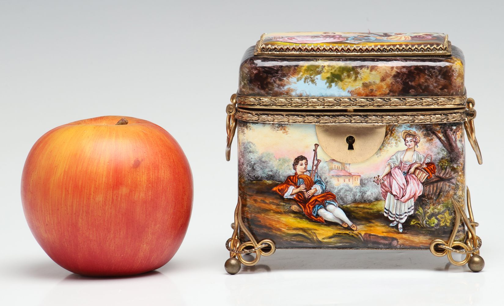 CIRCA 1900 VIENNESE ENAMEL DRESSER BOX WITH FIVE SCENES