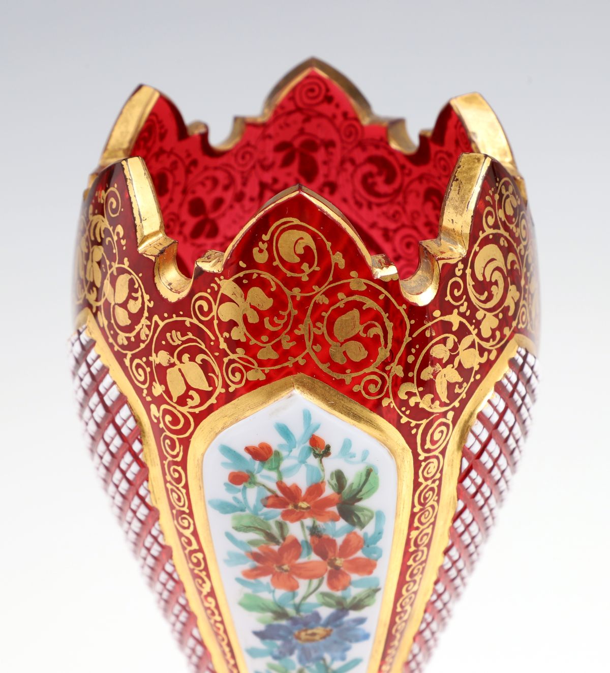 A 19C. BOHEMIAN OVERLAY TULIP VASE CUT TO CRANBERRY