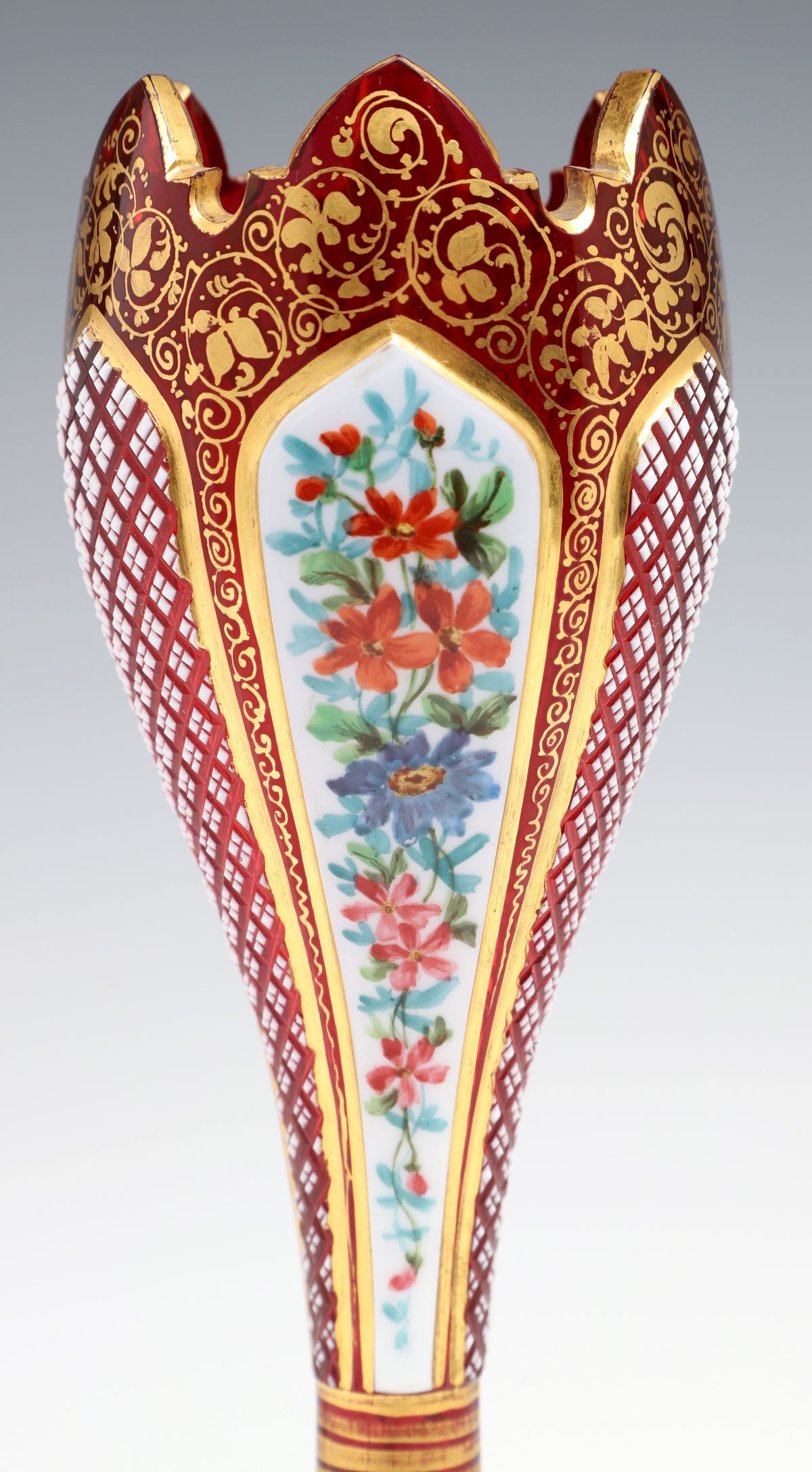 A 19C. BOHEMIAN OVERLAY TULIP VASE CUT TO CRANBERRY