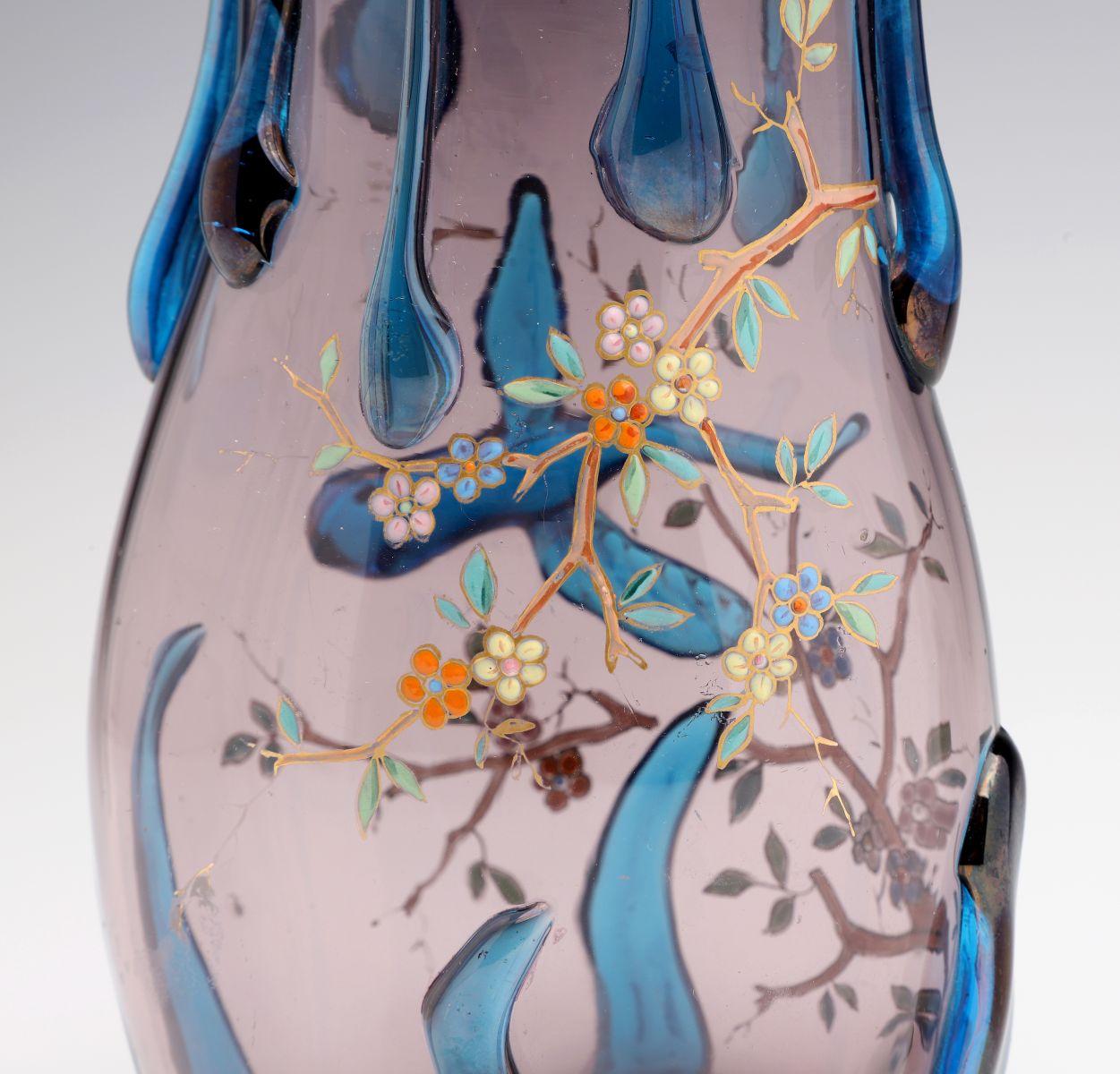 A VICTORIAN ART GLASS VASE ATTRIBUTED TO JEAN ARTHUR