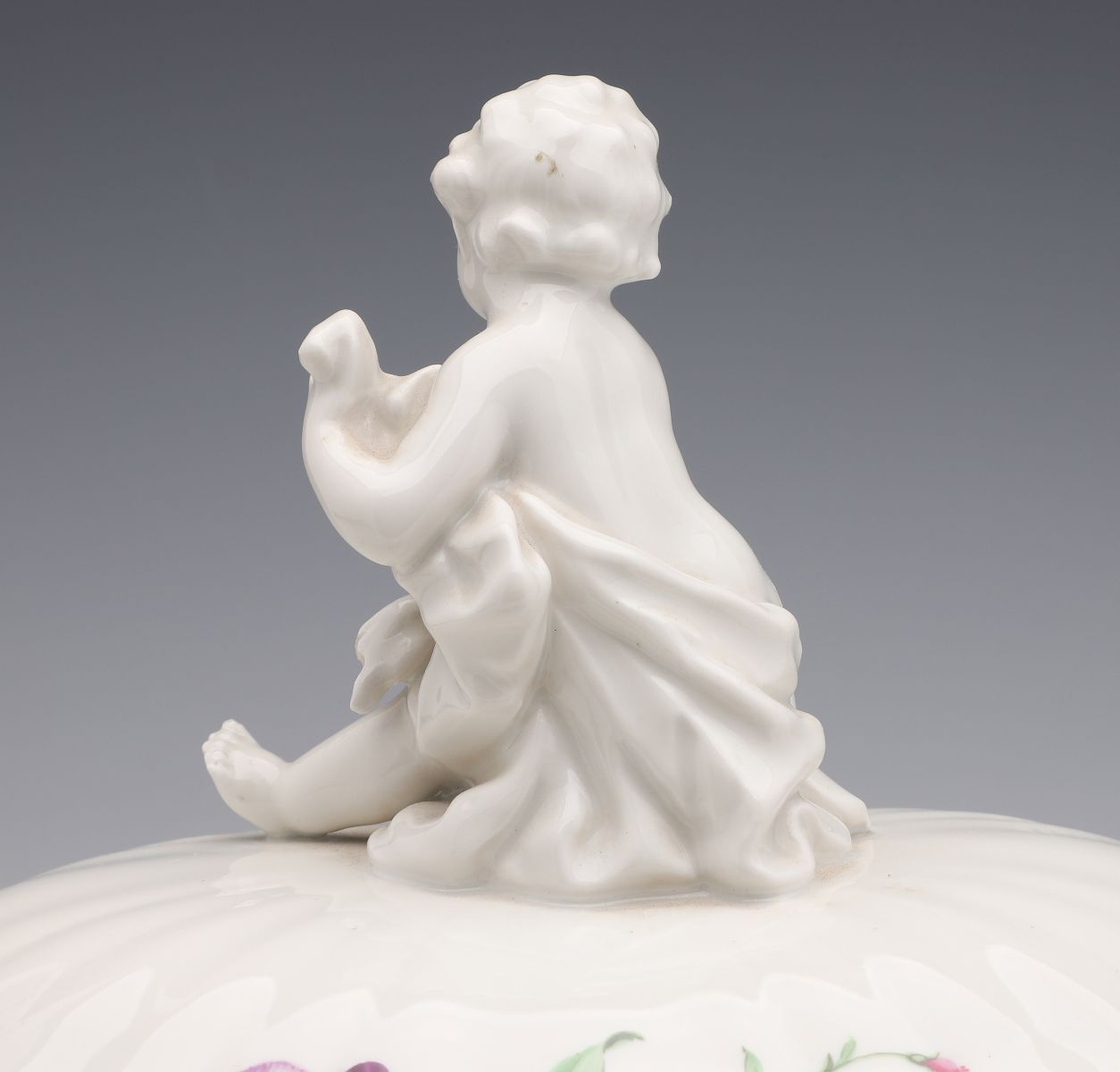 AUGARTEN AND KPM PORCELAIN TUREENS WITH PUTTO FIGURES