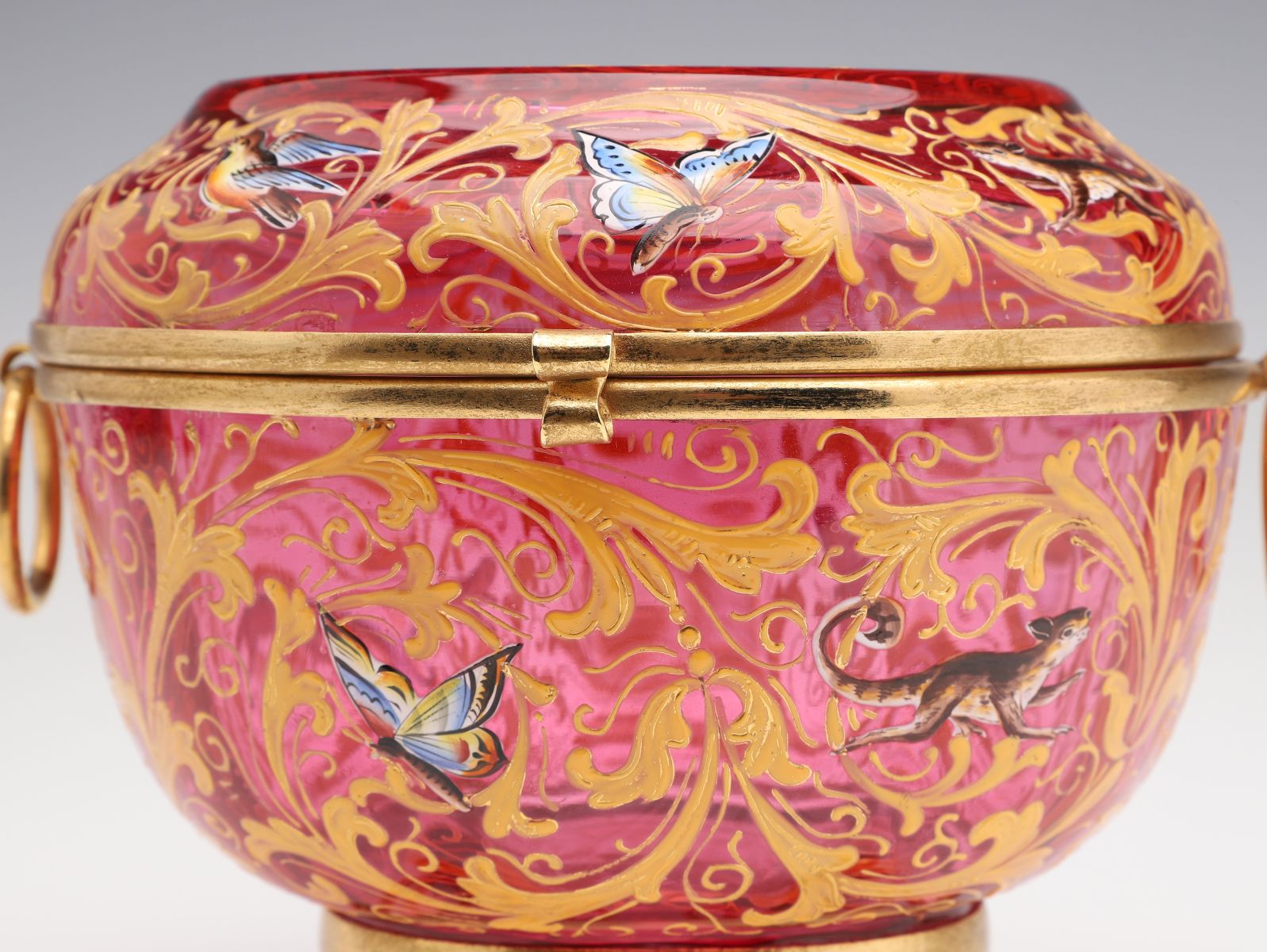 A NICE SIZED GILT AND ENAMEL DECORATED MOSER GLASS BOX