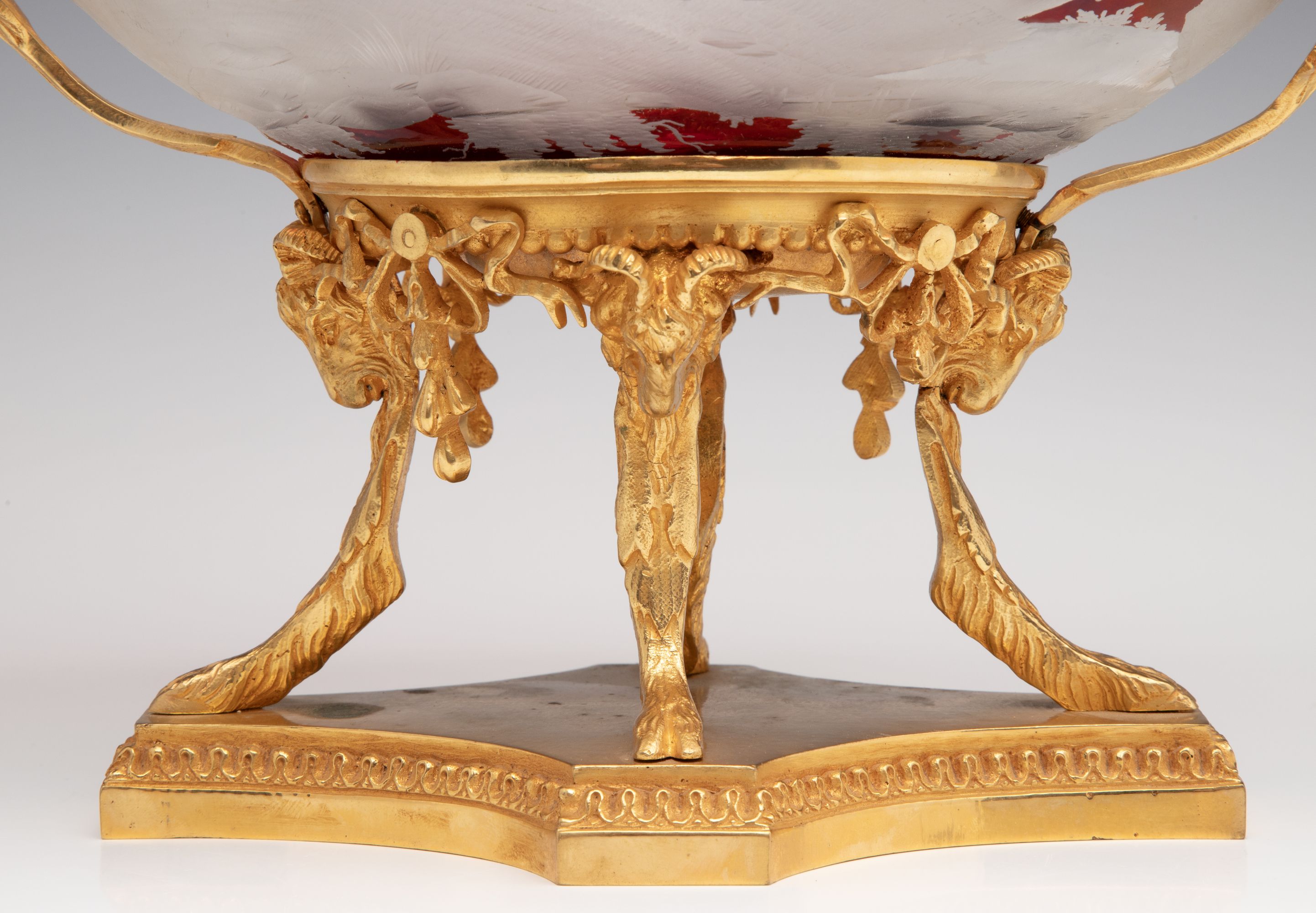 A FINE 19C. GILT BRONZE AND BOHEMIAN GLASS CENTERPIECE