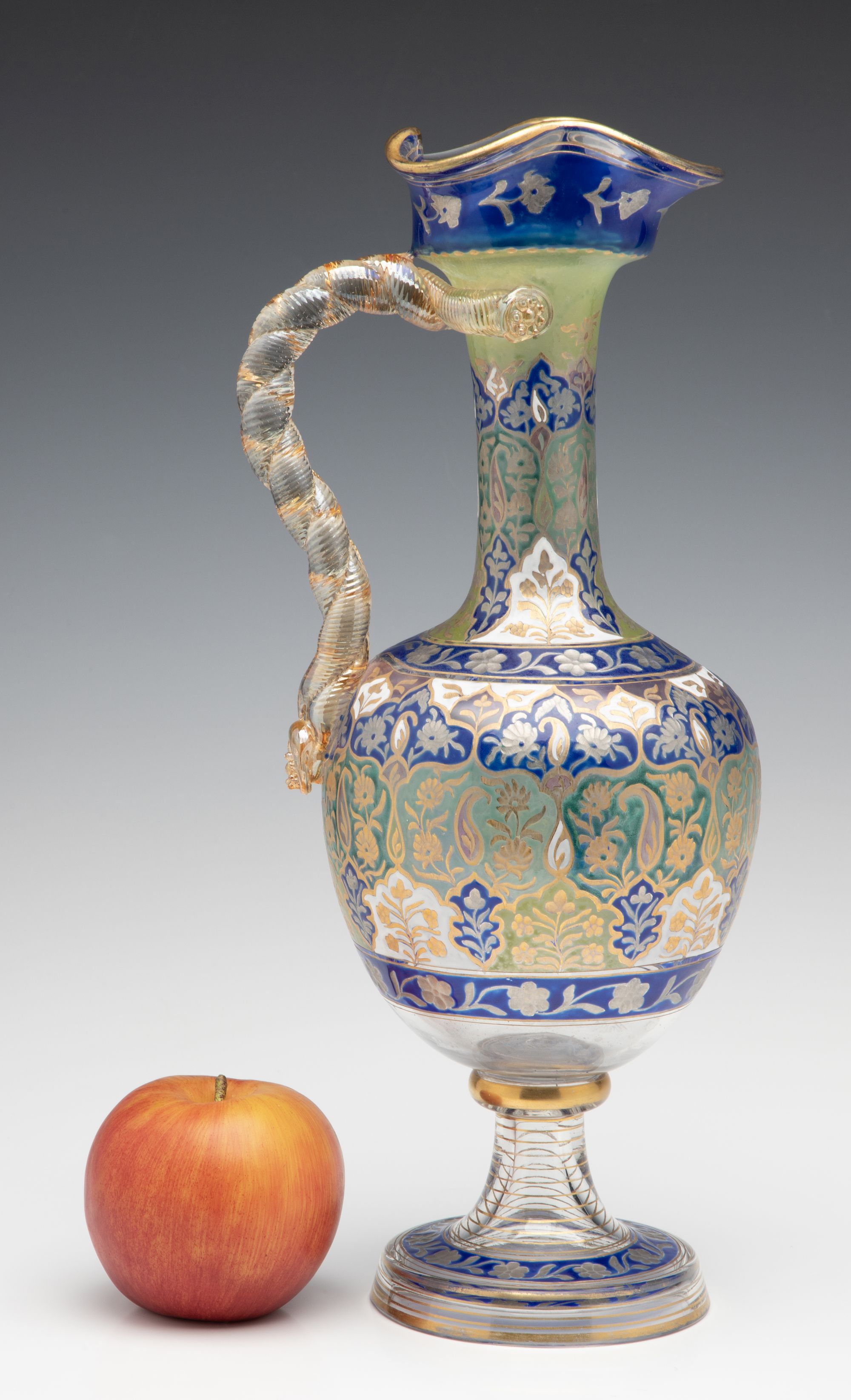 A BOHEMIAN GLASS WATER JUG ATTRIBUTED FRITZ HECKERT