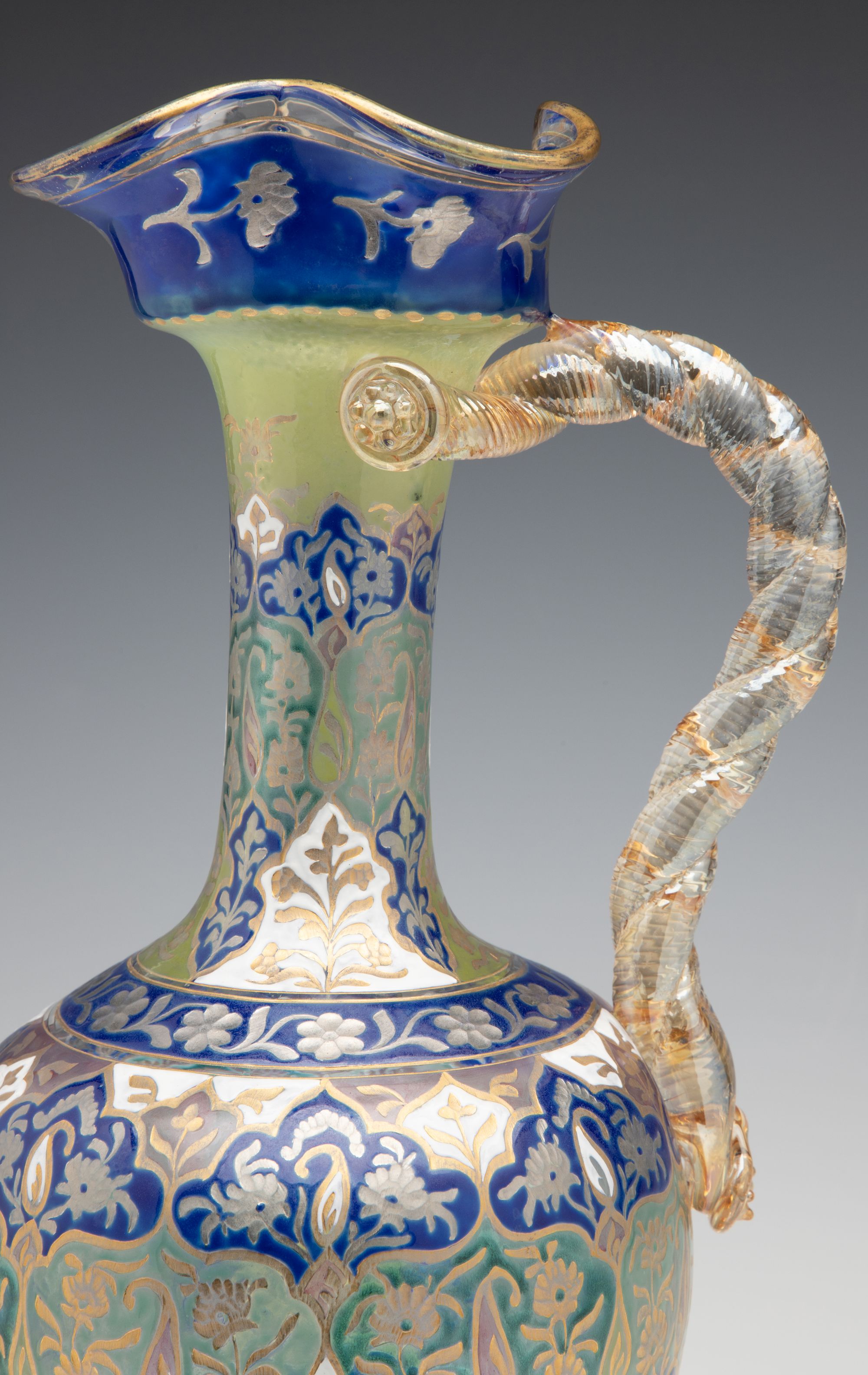 A BOHEMIAN GLASS WATER JUG ATTRIBUTED FRITZ HECKERT