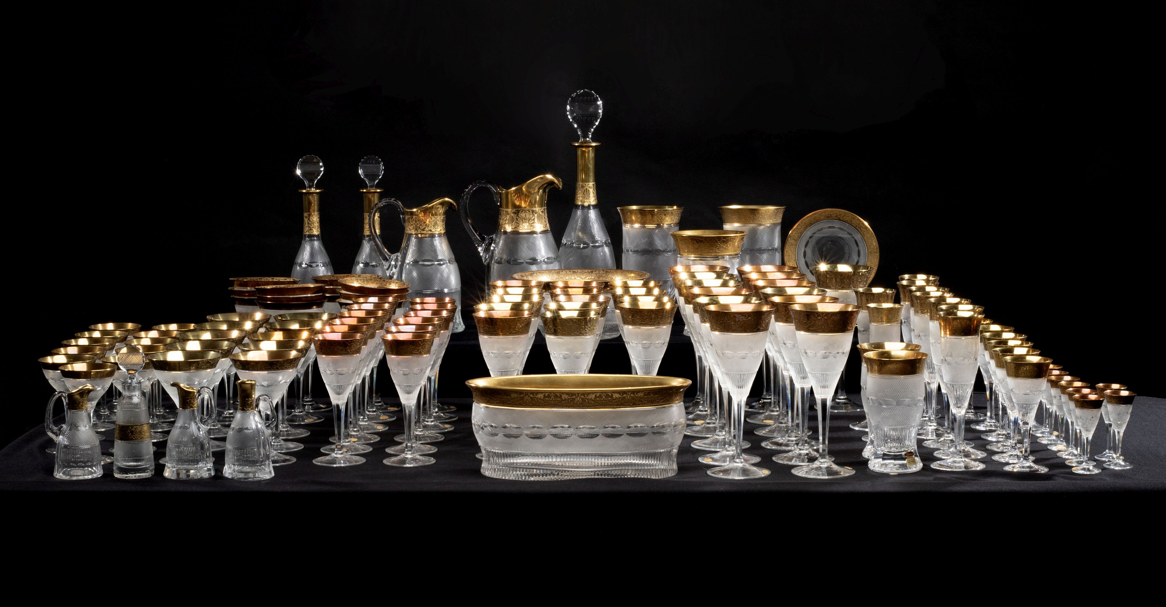 AN IMPRESSIVE 125 PC MOSER 'SPLENDID' CRYSTAL SERVICE