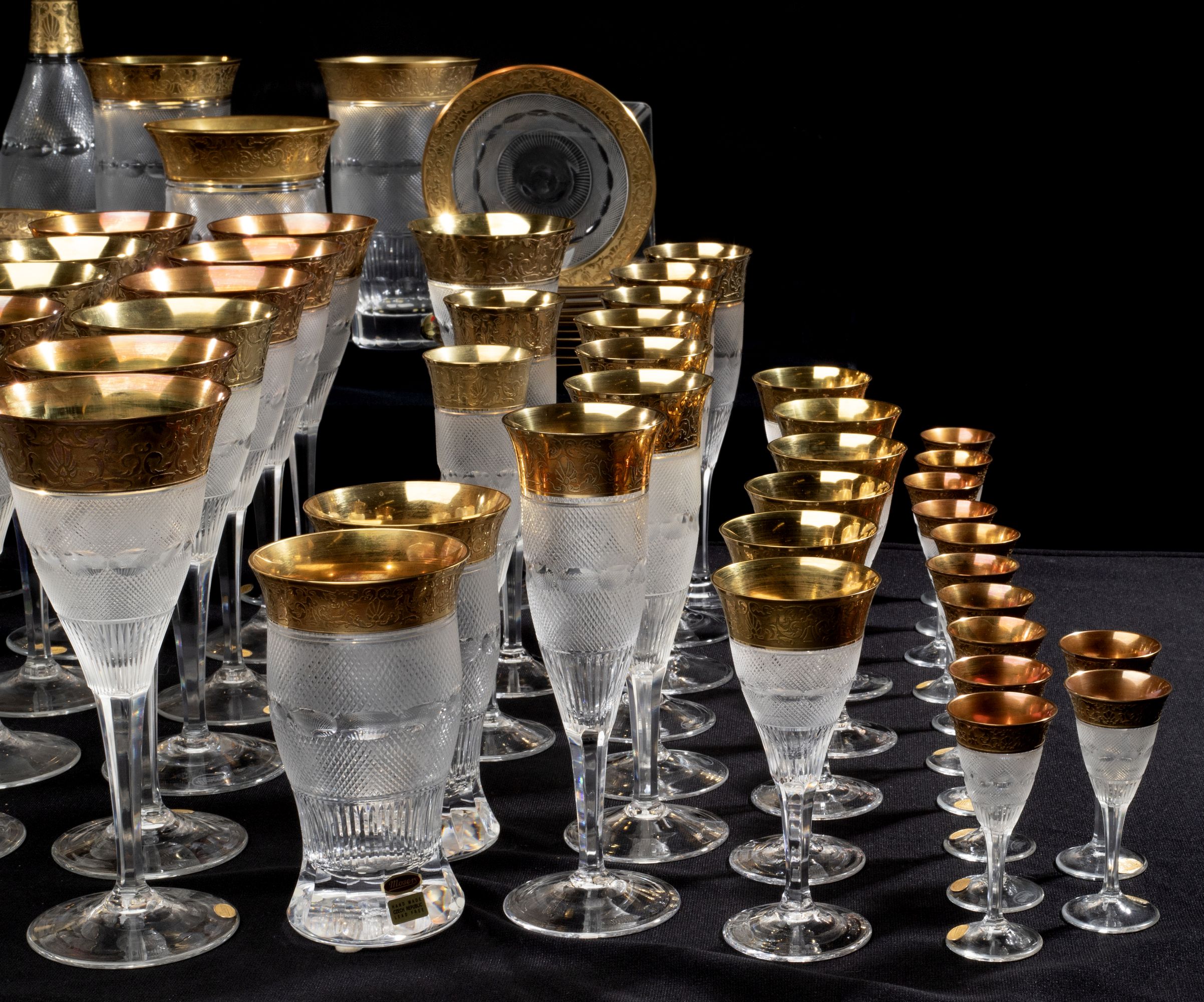 AN IMPRESSIVE 125 PC MOSER 'SPLENDID' CRYSTAL SERVICE