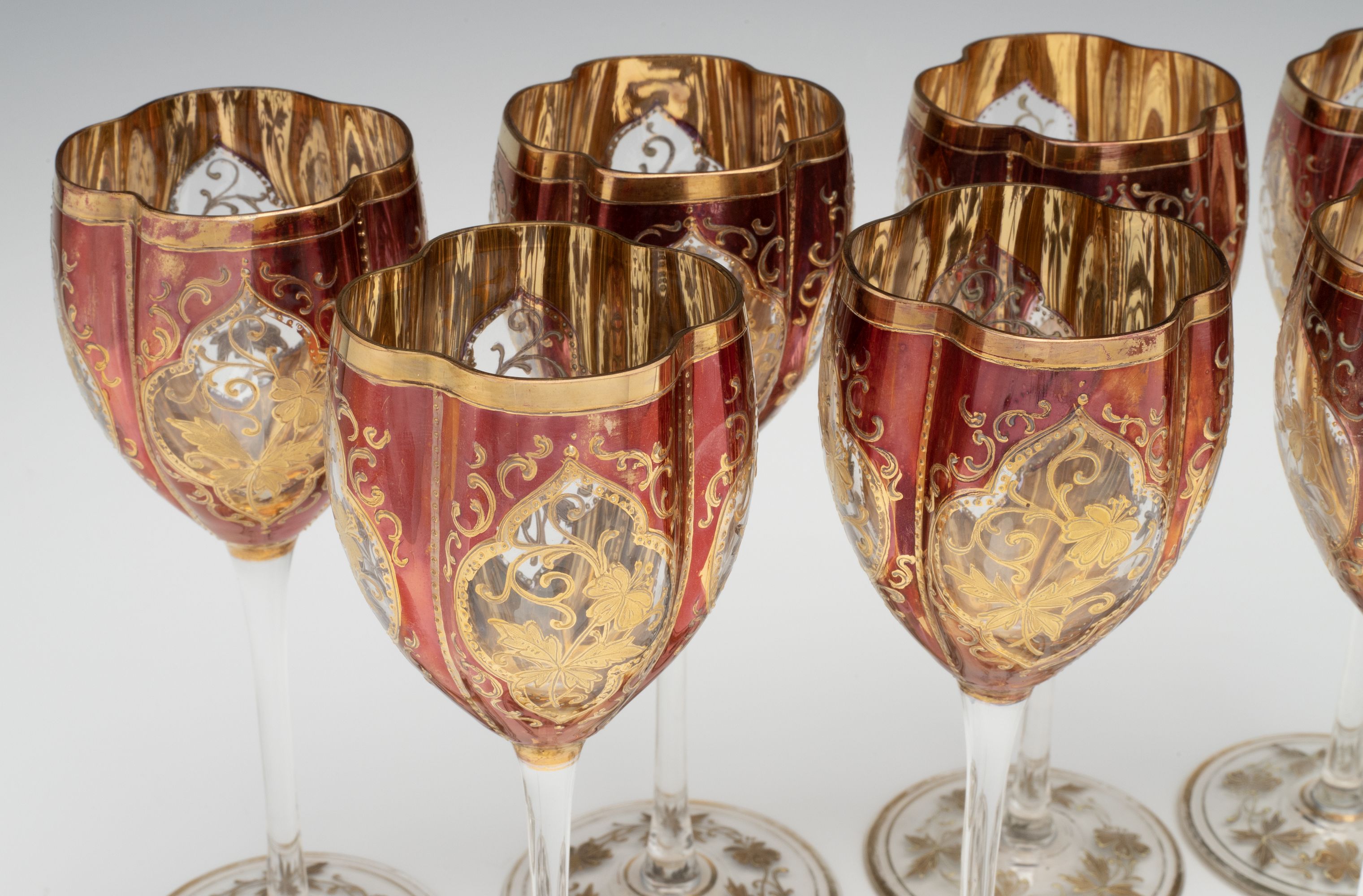 BOHEMIAN FLASHED CRYSTAL ART GLASS WINE GOBLETS