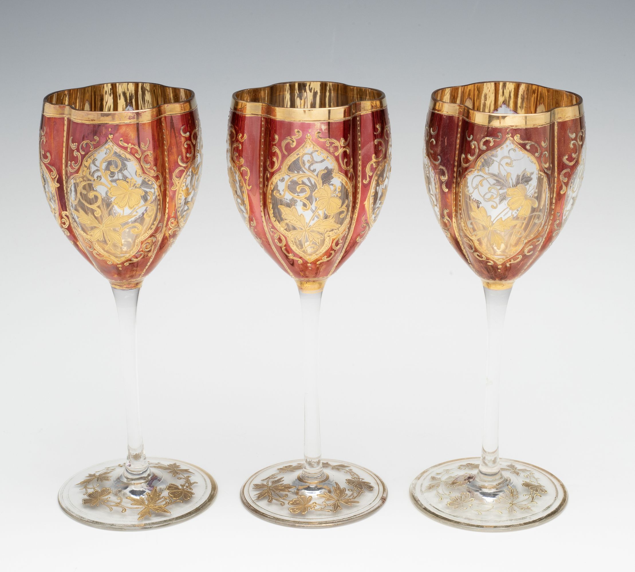 BOHEMIAN FLASHED CRYSTAL ART GLASS WINE GOBLETS