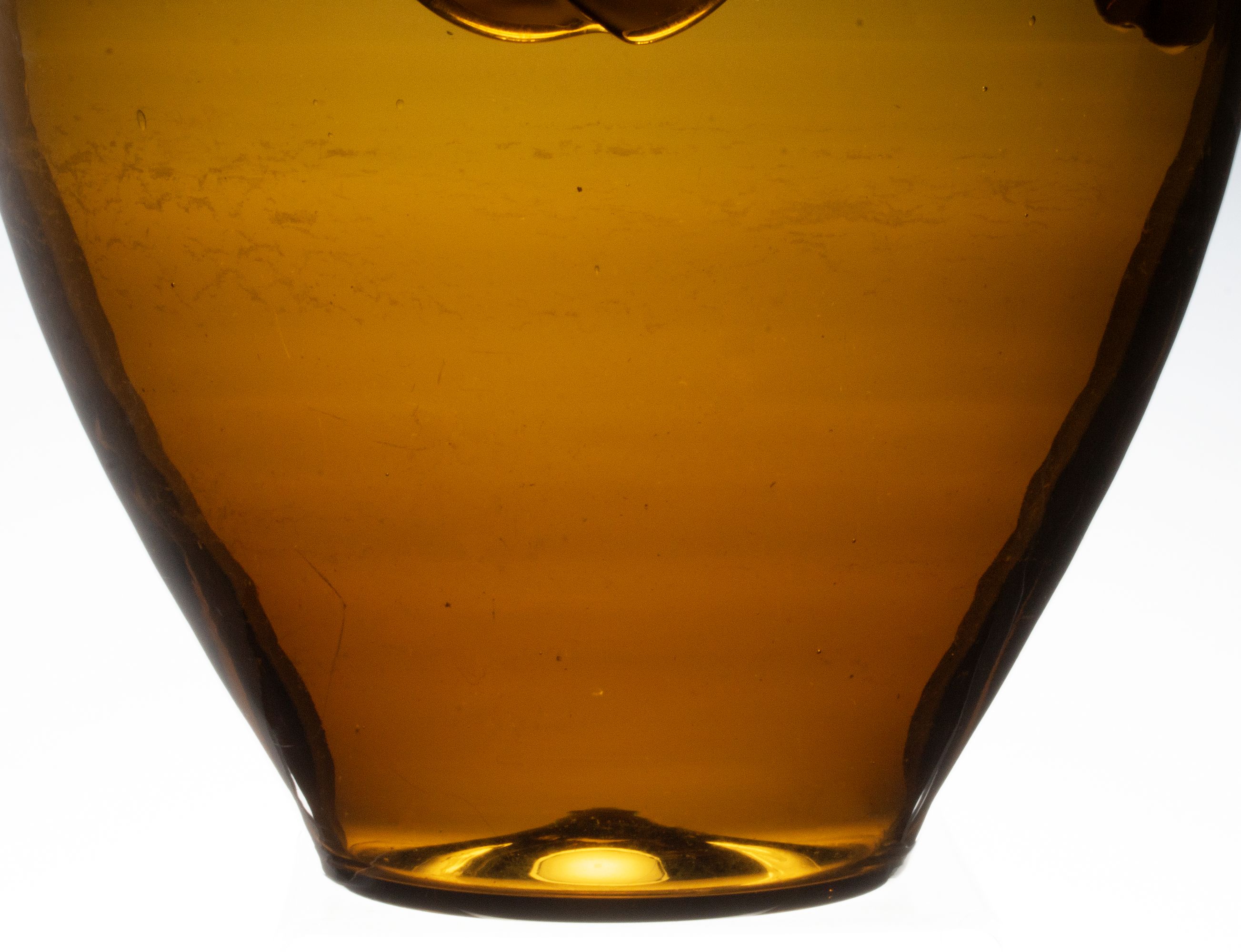A LARGE BLENKO PRE-DESIGNER VASE WITH APPLICATIONS 423L