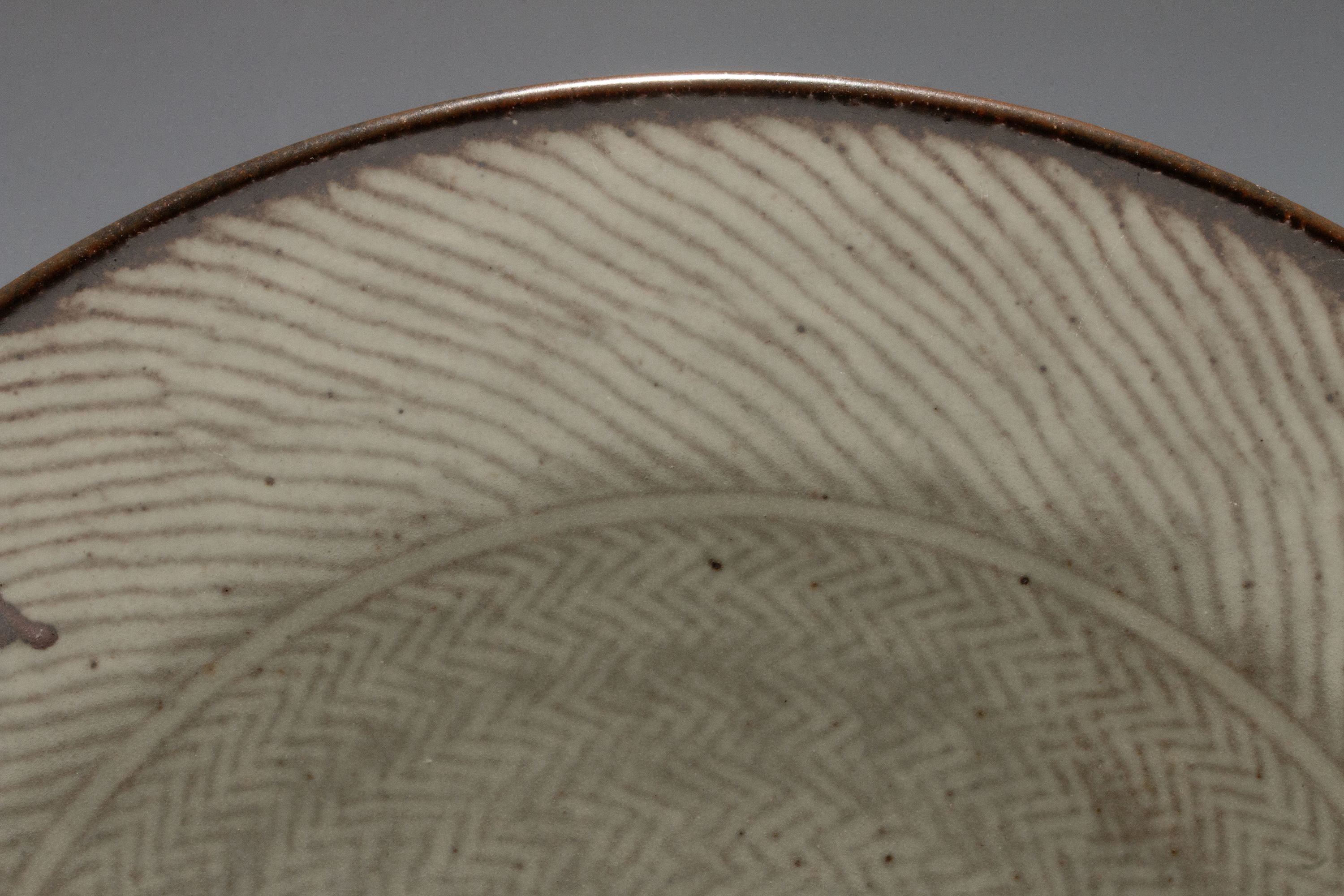 TATSUZO SHIMAOKA (1919-2007) STUDIO POTTERY CHARGER
