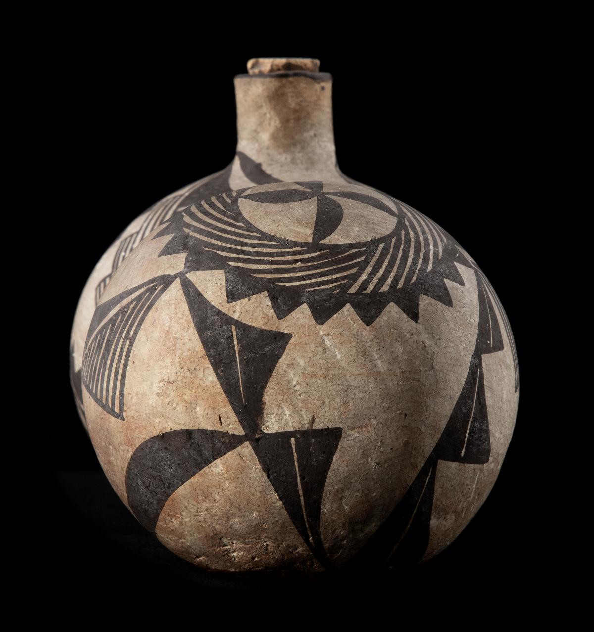 A 19TH CENTURY ACOMA TRI-LOBE PUEBLO POTTERY CANTEEN